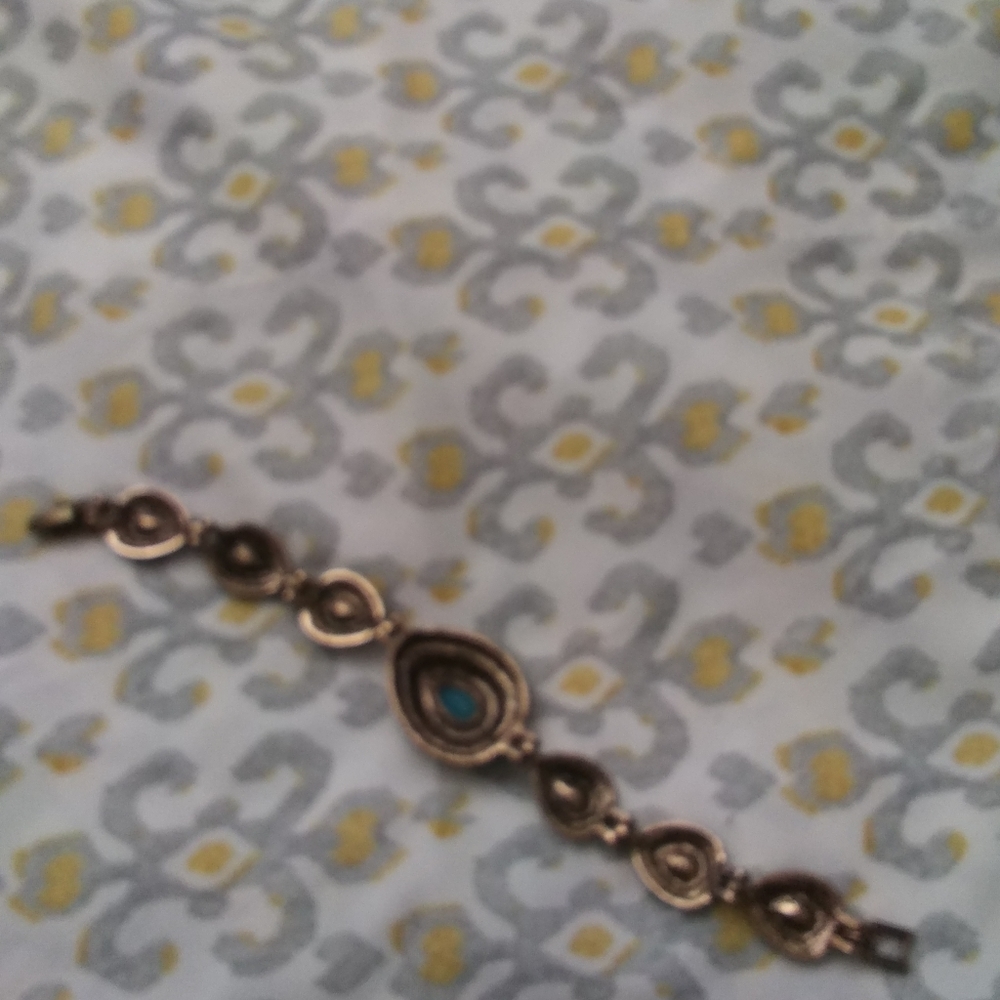 Tortoise metal retro style bracelet,